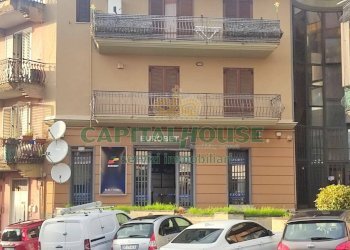 Foto 4 - Locale Commerciale via nazionale delle puglie, Sirignano - foto 4