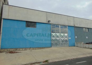 Foto 1 - Capannone mugnano del cardinale, Mugnano del Cardinale - foto 1