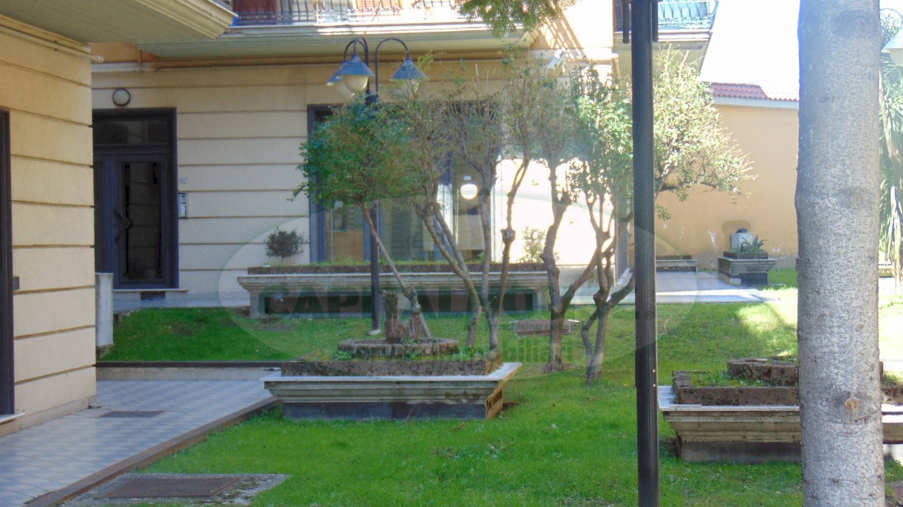 Foto 2 - Locale Commerciale via nazionale delle puglie, Sirignano - foto 2