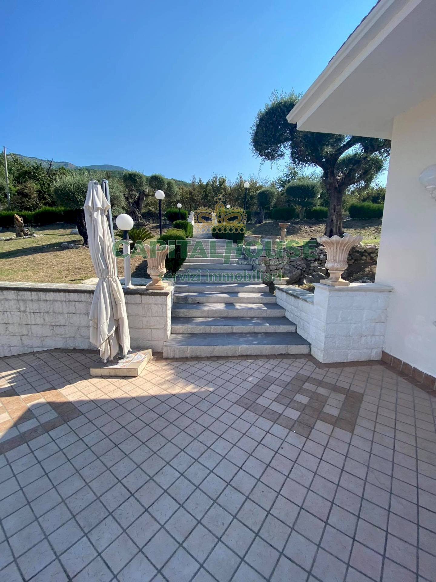 Foto 1 - Commercial Premises mugnano del cardinale, Mugnano del Cardinale - photo 1