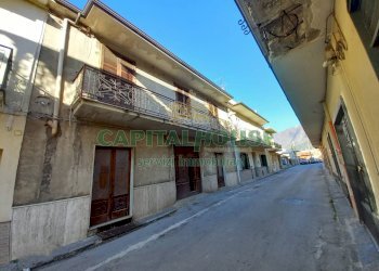 Foto 1 - Independent house via manzoni, Baiano - photo 1