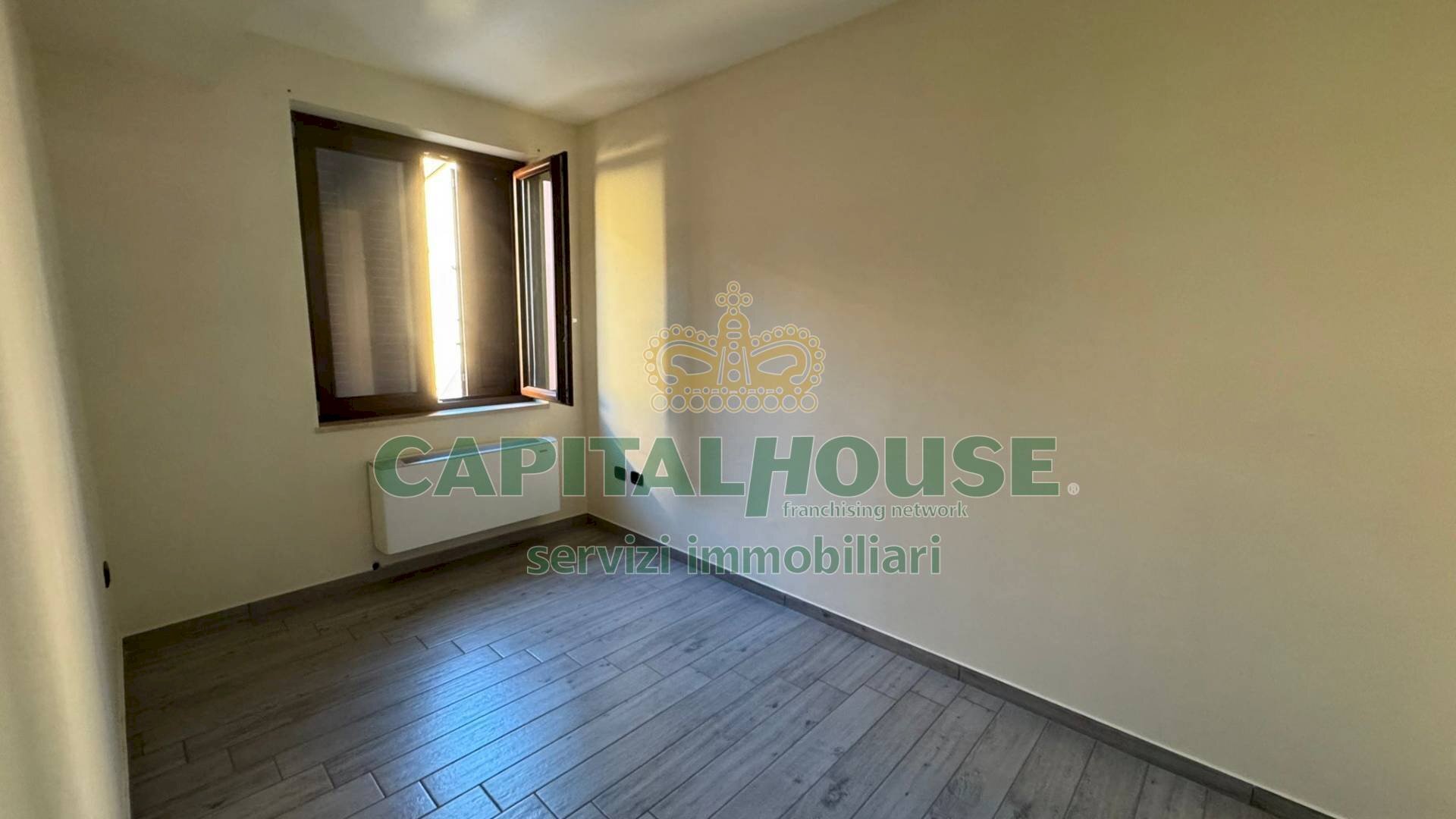 Foto 3 - Three-room apartment quadrelle, Quadrelle - photo 3