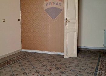 salone piano secondo - Apartment Via Cirillo
 
8/10, Polizzi Generosa - photo 10