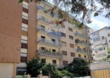 Edificio all\'aperto - Appartamento VIA VERSILIA
 
4, Palermo - foto 1