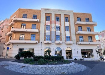 Edificio all\'aperto - Appartamento Corso Giacomo Matteotti Ronco
 
1, Siracusa - foto 1