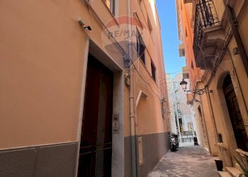 Edificio all\'aperto - Appartamento Corso Giacomo Matteotti Ronco
 
1, Siracusa - foto 2