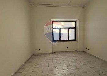 Stanza vuota - Appartamento Corso Giacomo Matteotti Ronco
 
1, Siracusa - foto 23