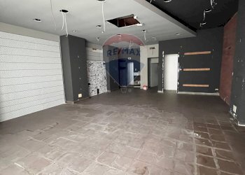 Parcheggio - Locale Commerciale Via Roma
 
167, Ragusa - foto 6