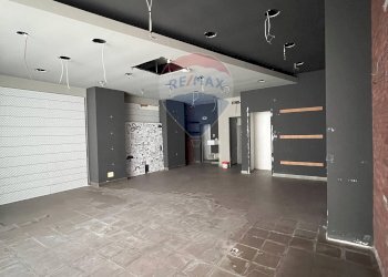 Parcheggio - Locale Commerciale Via Roma
 
167, Ragusa - foto 7