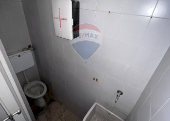 Bagno - Locale Commerciale Via Roma
 
167, Ragusa - foto 12