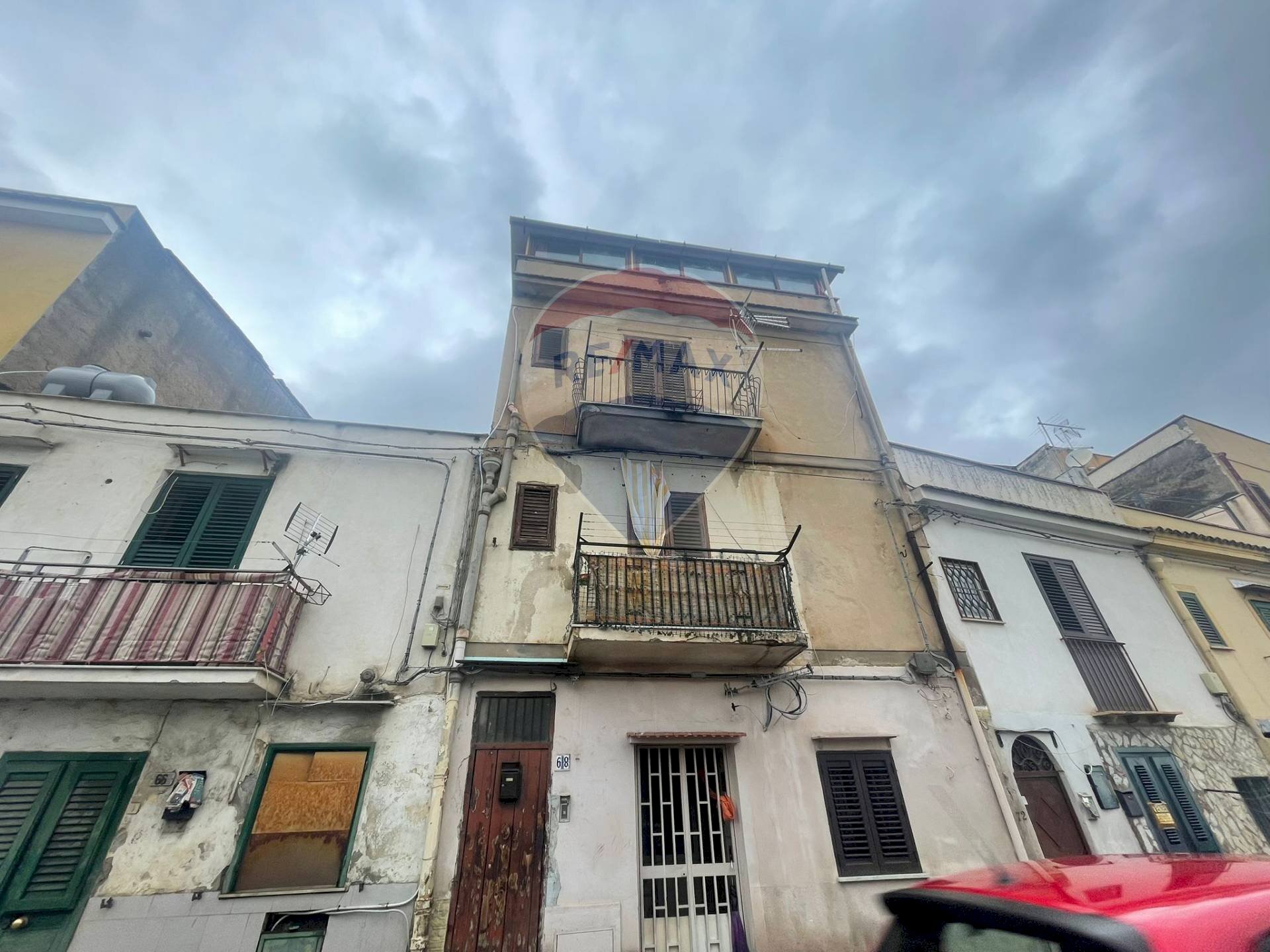 Edificio all\'aperto - Semi-detached house Via Umberto Maddalena
 
68, Palermo - photo 1