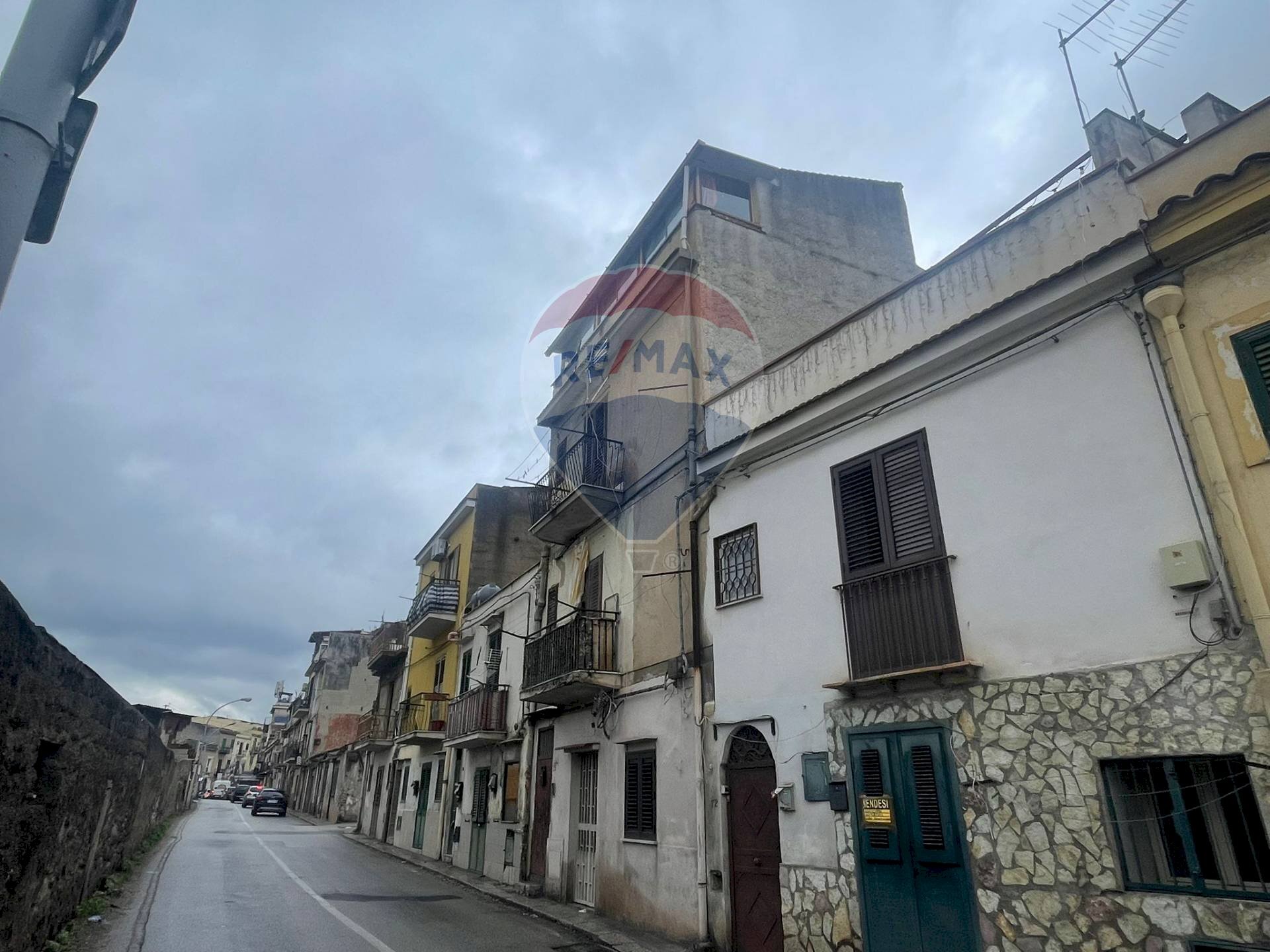 Edificio all\'aperto - Semi-detached house Via Umberto Maddalena
68, Palermo - photo 2