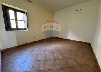 Stanza vuota - Semi-detached house Via Umberto Maddalena
68, Palermo - photo 12