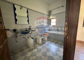 Bagno - Semi-detached house Via Umberto Maddalena
68, Palermo - photo 15