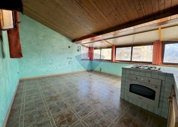 Stanza vuota - Semi-detached house Via Umberto Maddalena
68, Palermo - photo 17