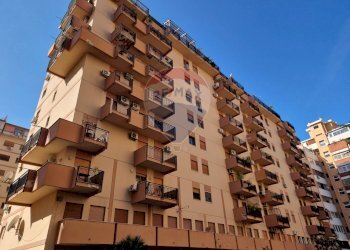 Edificio all\'aperto - Apartment Largo Val Di Mazara
 
2, Palermo - photo 35