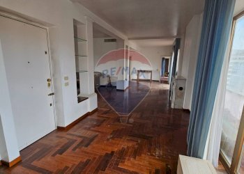 Salone - Appartamento Via Emilia
 
11, Palermo - foto 4