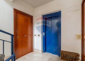 Hall / corridoio - Apartment VIA ALTOFONTE
 
190, Monreale - photo 5