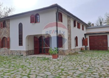 Casa all\'aperto - Villa C/DA CHIARETTA, Polizzi Generosa - foto 3