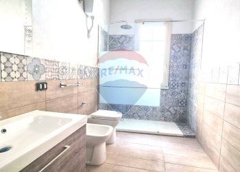 Bagno - Appartamento VIA FRANCESCO LO GRECO
 
43, Belmonte Mezzagno - foto 9