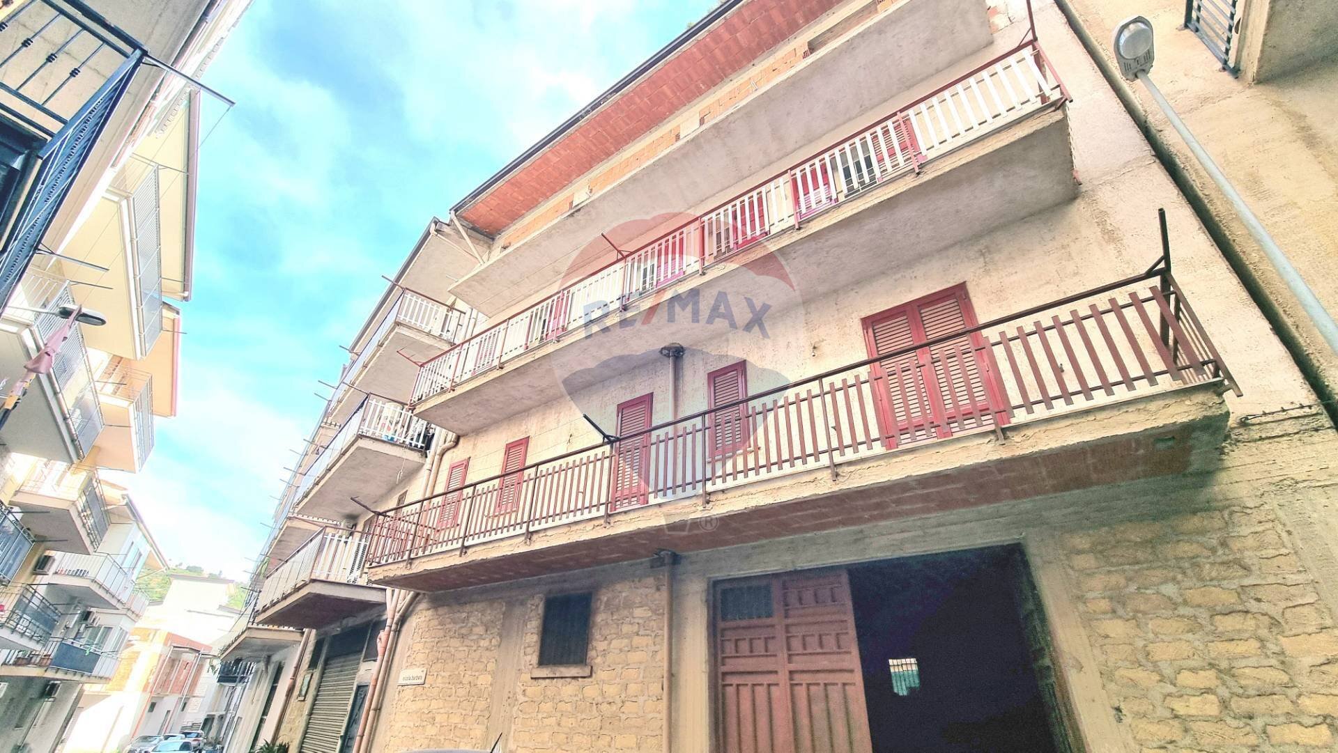 Edificio all\'aperto - Appartamento VIA FRANCESCO LO GRECO
 
43, Belmonte Mezzagno - foto 2