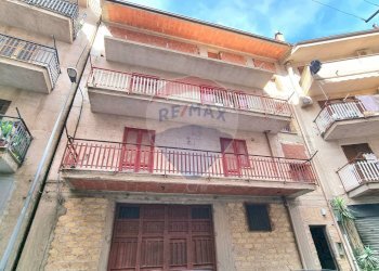 Edificio all\'aperto - Appartamento VIA FRANCESCO LO GRECO
 
43, Belmonte Mezzagno - foto 1