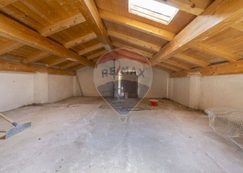 Stanza vuota - Independent house via Angelo Secchi
 
19, Bibbiano - photo 35