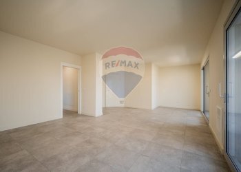 Stanza vuota - Stabile - Palazzo Via Cavour
 
80, Cavezzo - foto 12