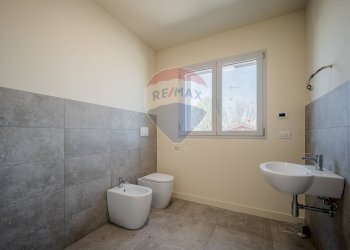 Bagno - Stabile - Palazzo Via Cavour
 
80, Cavezzo - foto 27