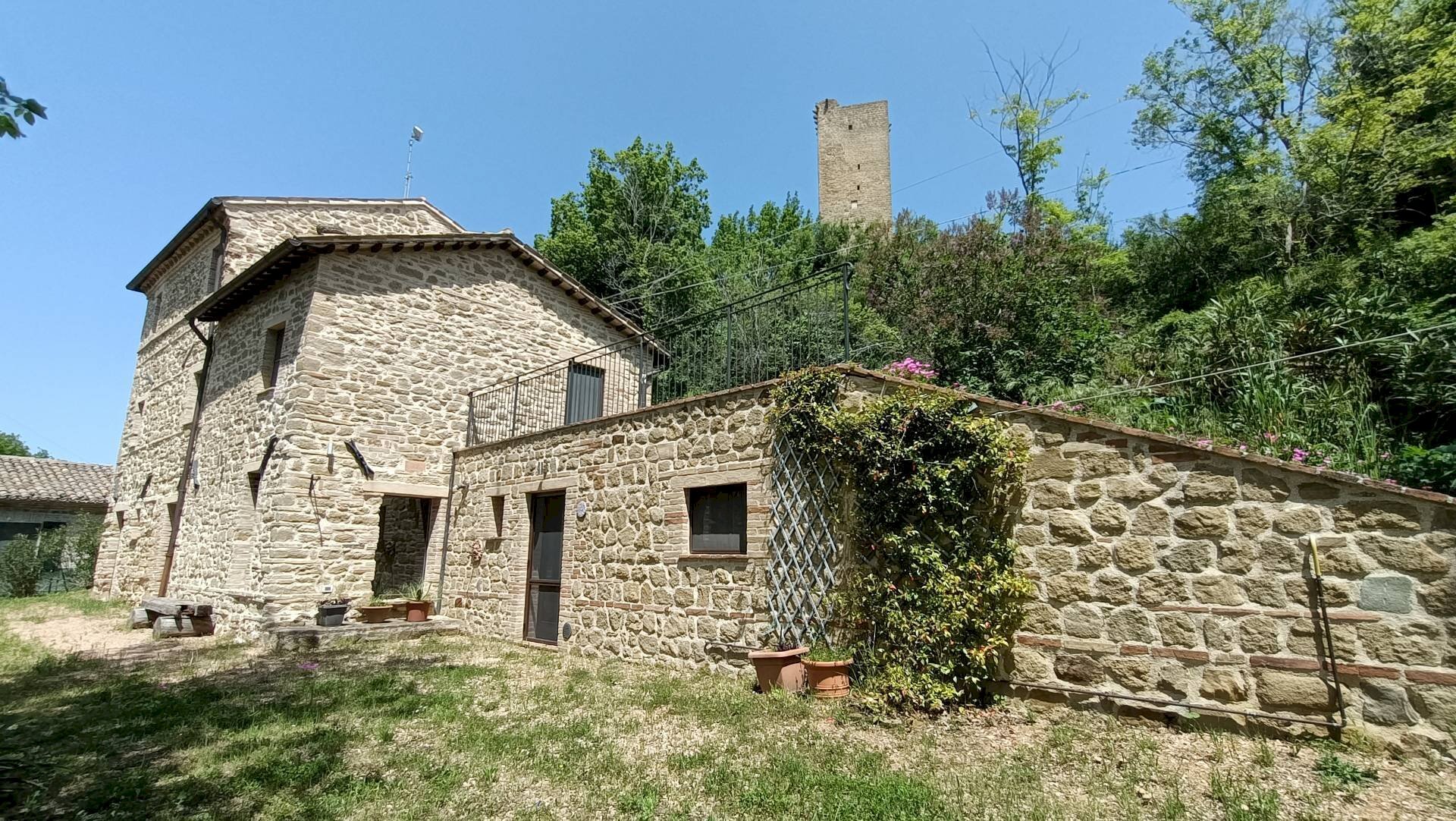 Foto 1 - Villa San Severino Marche - photo 1