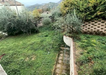 Foto 2 - Independent house Via Cameraldo, Serrapetrona - photo 2