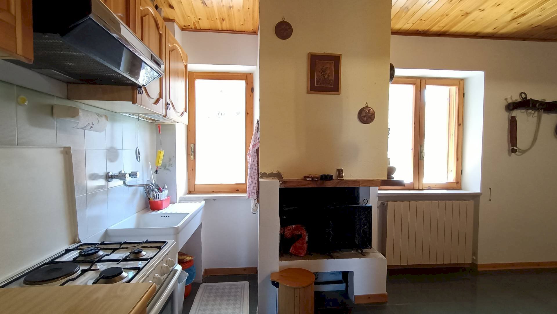 Foto 3 - Four-room apartment Contrada Scaramuccia, Fiastra - photo 3