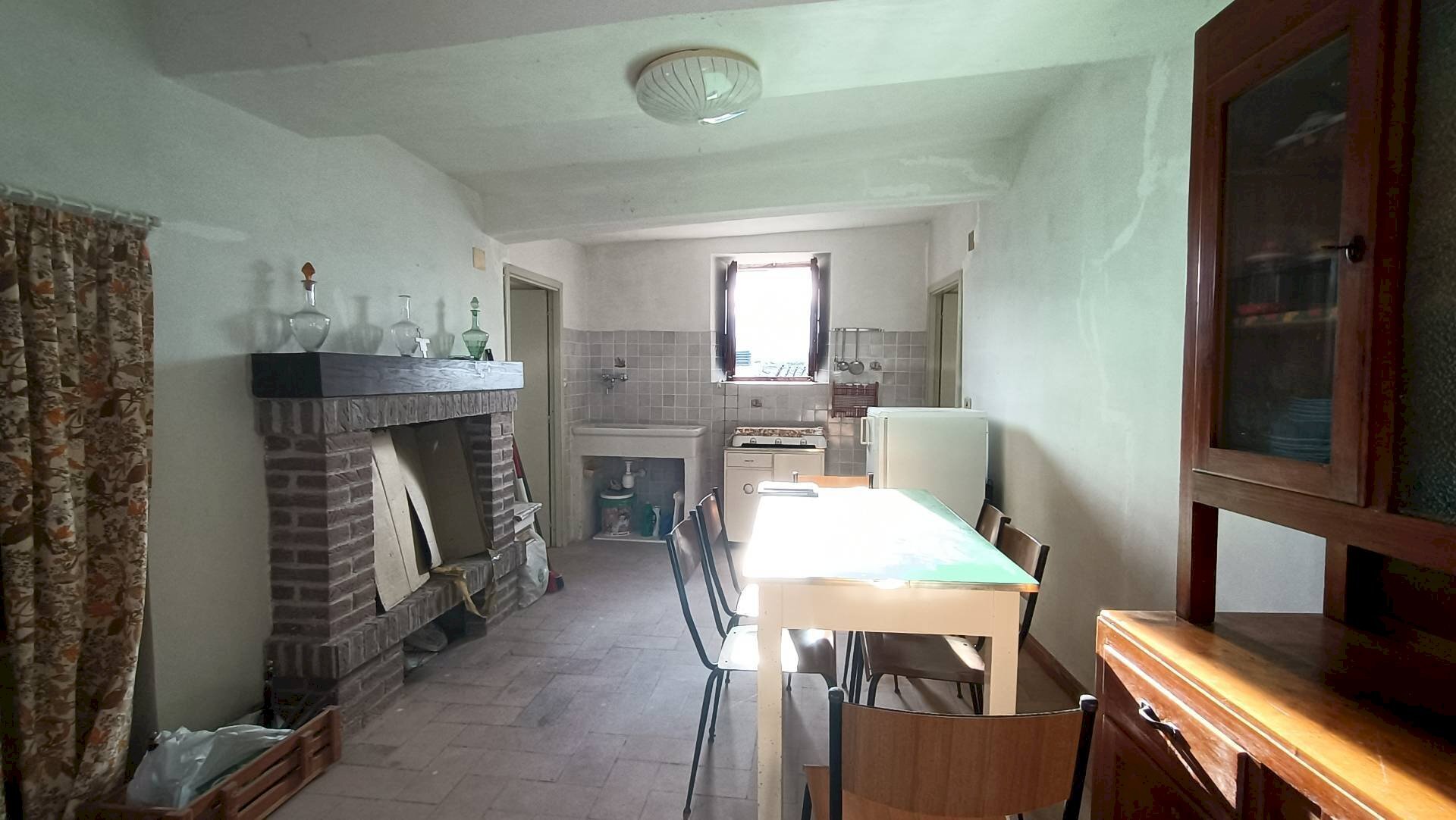 Foto 2 - Casa indipendente Via San Maroto, Valfornace - foto 2