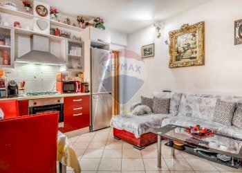 Cucina - Casa semi indipendente Via Balzarine
 
36, Fagnano Olona - foto 3