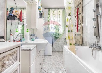 Bagno - Casa semi indipendente Via Balzarine
 
36, Fagnano Olona - foto 9