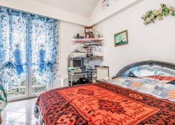 Camera / camera da letto - Casa semi indipendente Via Balzarine
 
36, Fagnano Olona - foto 11