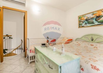 Camera / camera da letto - Casa semi indipendente Via Balzarine
 
36, Fagnano Olona - foto 19