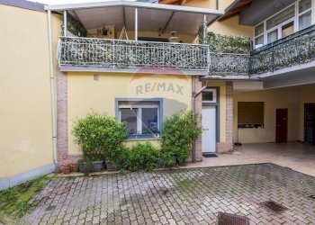 Casa all\'aperto - Bilocale Via Matteotti
 
18, Cassano Magnago - foto 19