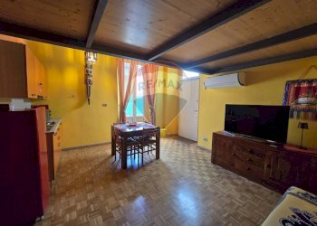 Sala da pranzo - Two-room apartment Via Roma
 
3, Caronno Pertusella - photo 7