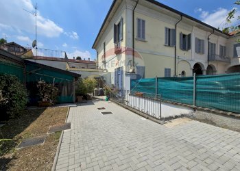 Casa all\'aperto - Two-room apartment Via Roma
 
3, Caronno Pertusella - photo 13