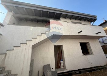 Casa all\'aperto - Quadrilocale VIA CADUTI DELLA LIBERAZIONE
 
6, Uboldo - foto 16