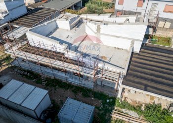 Edificio all\'aperto - Casa semi indipendente Via G. Deledda
 
snc, Magnago - foto 11