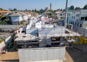 Edificio all\'aperto - Casa semi indipendente Via G. Deledda
 
snc, Magnago - foto 12