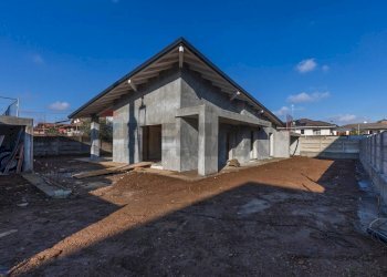 Casa all\'aperto - Villa Via Grazia Deledda
 
snc, Magnago - foto 22