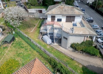 Casa all\'aperto - Villa Via Maroncelli
 
4, Gallarate - foto 3