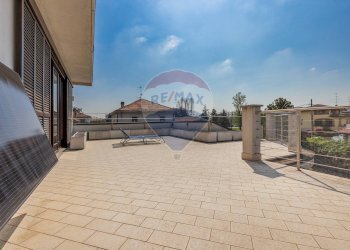 Terrazza - Villa Via Maroncelli
 
4, Gallarate - foto 11