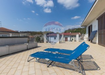 Terrazza - Villa Via Maroncelli
 
4, Gallarate - foto 12