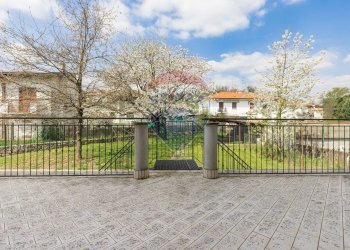 Terrazza - Villa Via Maroncelli
 
4, Gallarate - foto 30