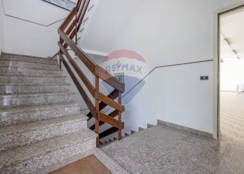 Scale - Villa Via Maroncelli
 
4, Gallarate - foto 38