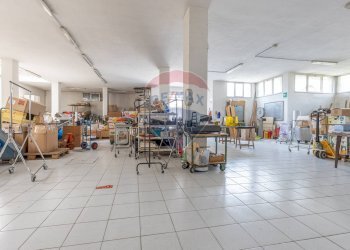 Non correlato - Villa Via Maroncelli
 
4, Gallarate - foto 39